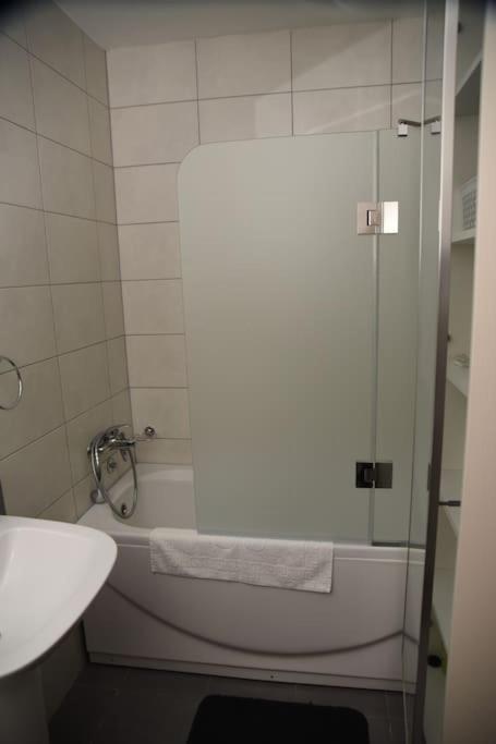 Apartman Ares Cacak Exterior photo